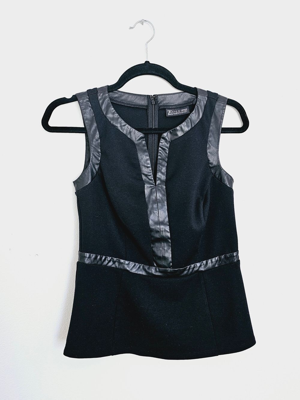 7th Avenue Black Sleeveless Faux-Leather Trim Top